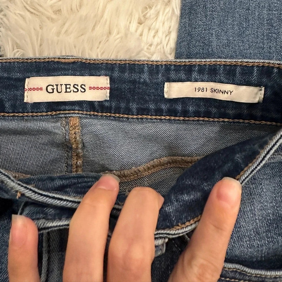 Guess 1981 skinny  jeans |Size 26 - Picture 2 of 6